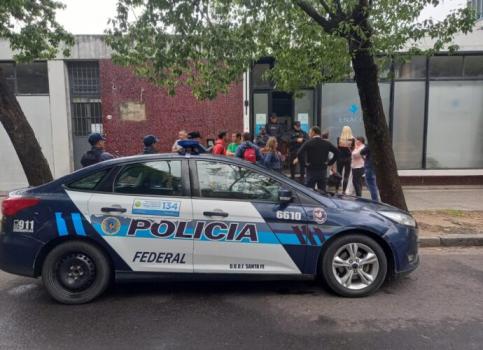 Cerraron el Enacom Santa Fe: 16 empleados en la calle