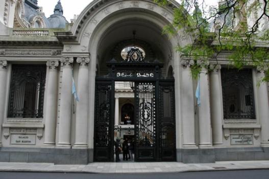 Todo lo que tenés que saber para ingresar a la Cancillería Argentina