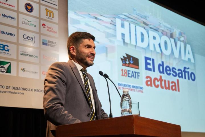 Pullaro pidió discutir “las obras necesarias para la región”