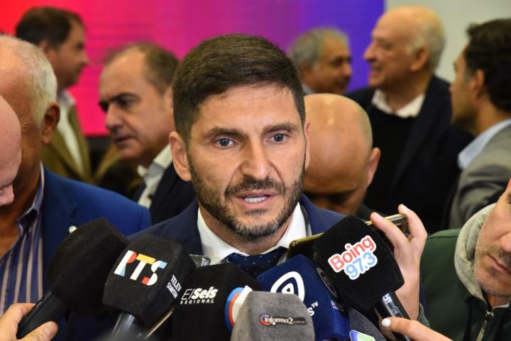 Pullaro pidió a los maestros santafesinos “que reflexionen”