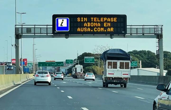 Llueven las multas a automovilistas de Santa Fe