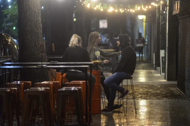 Bares de Santa Fe jaqueados por los tarifazos y la caída de clientes