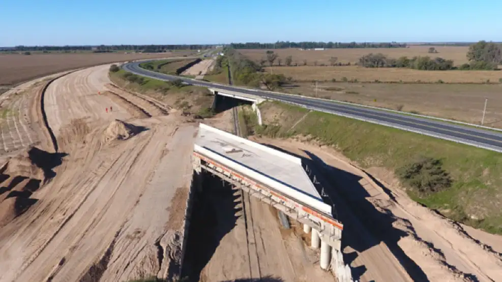 El gobernador de Córdoba dispuesto a terminar la Autovía 19