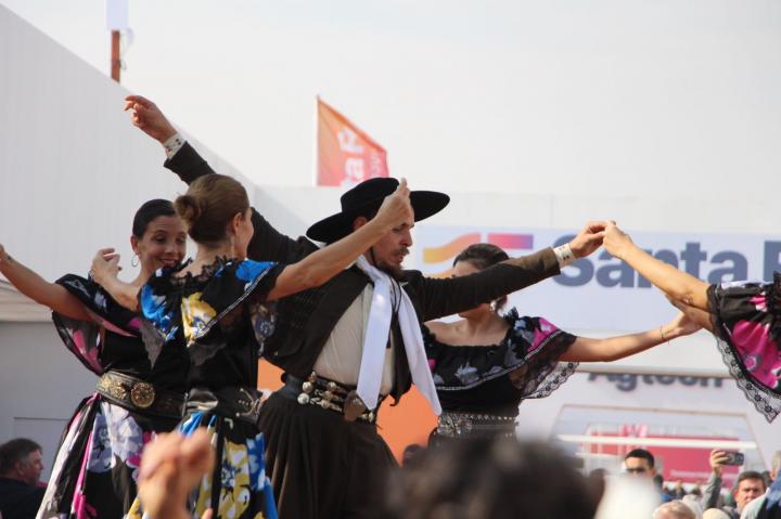 El gobierno de Santa Fe presentó el calendario de fiestas