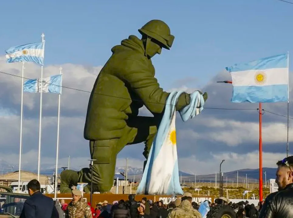 Los Héroes de Malvinas ya tienen su monumento en Neuquén