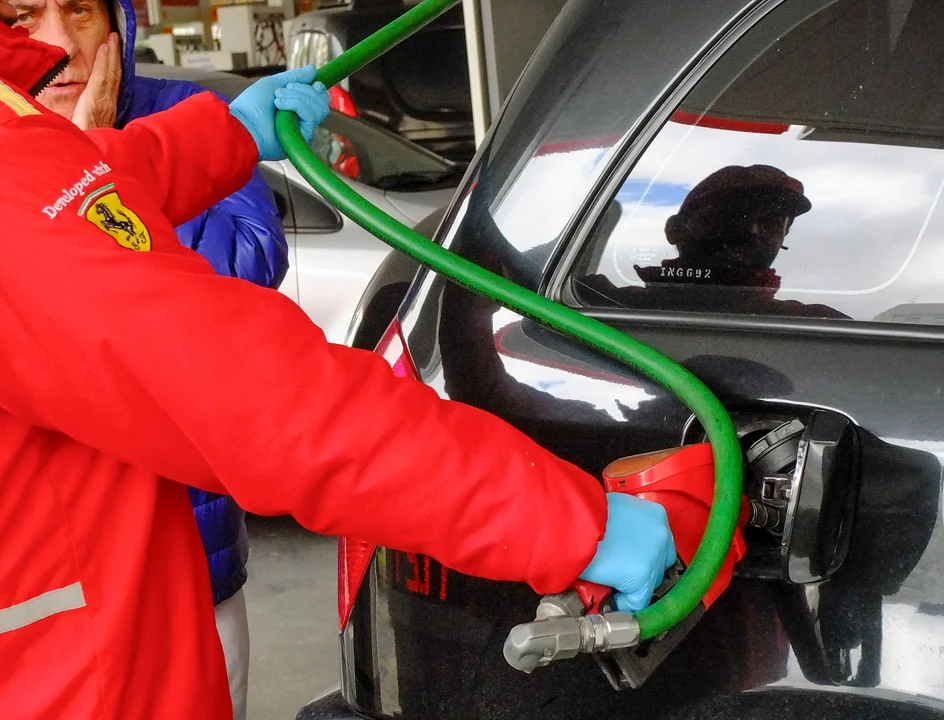 Las naftas vuelven a aumentar: 3,5% desde este finde