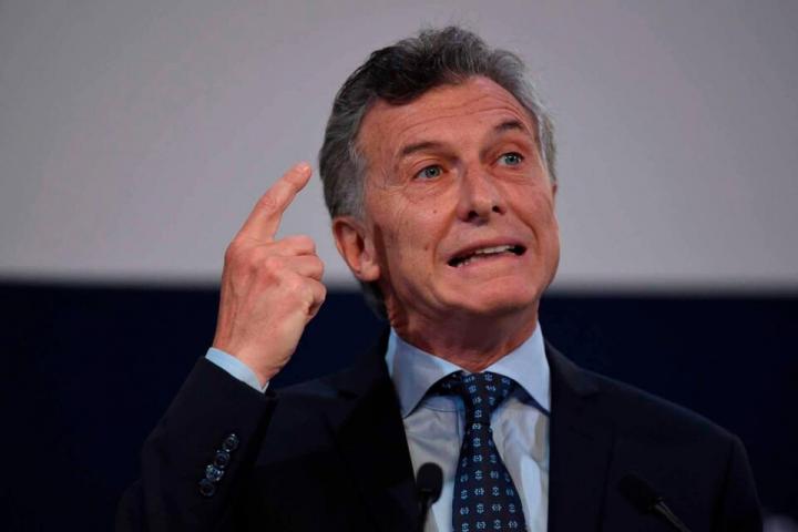 Mauricio Macri pidió cerrar Aerolíneas Argentinas