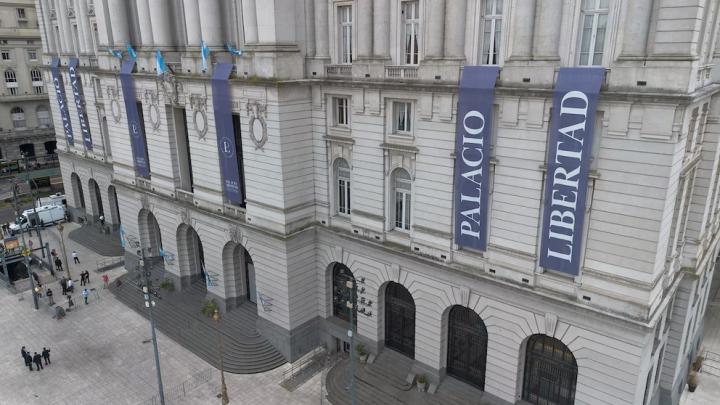 Milei: “La universidad pública solo le sirve a los ricos”