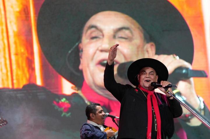 El Chaqueño Palavecino hizo vibrar la Próspero Molina