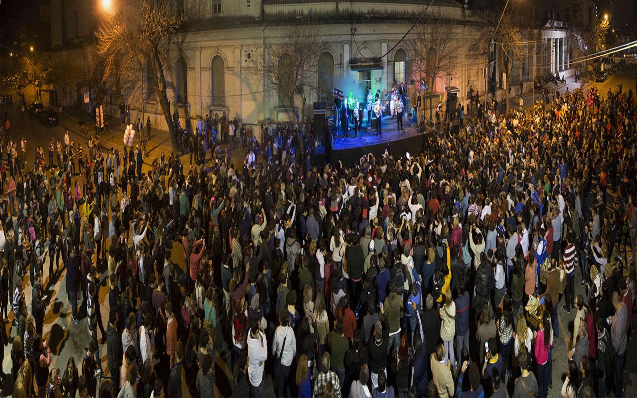 LT10 festejó sus 85 años de aire radial