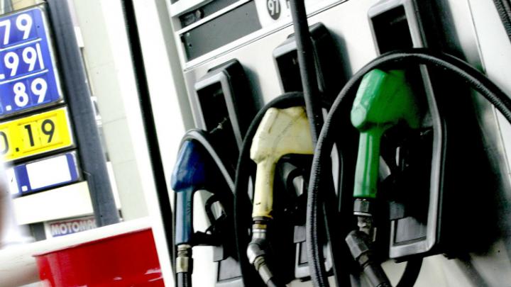 Ya no sorprende: aumentó de nuevo la nafta y el gasoil