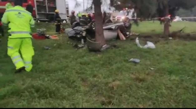 Vuelco en Panamericana: cinco muertos y un herido grave