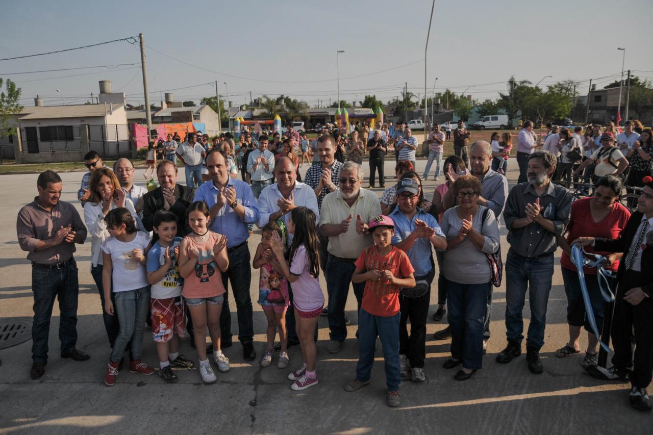 Vecinos de Santa Fe con más obras hídricas y viales