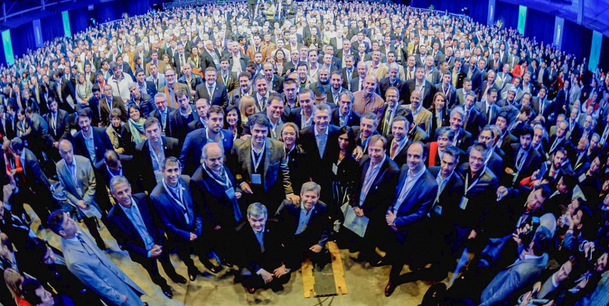 Corral con dos mil intendentes de todo el país