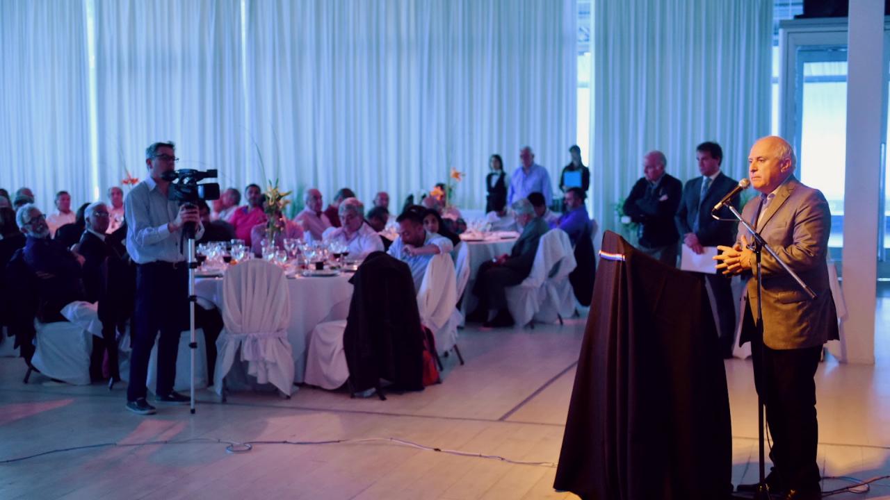 El gobernador destacó la función social del mutualismo