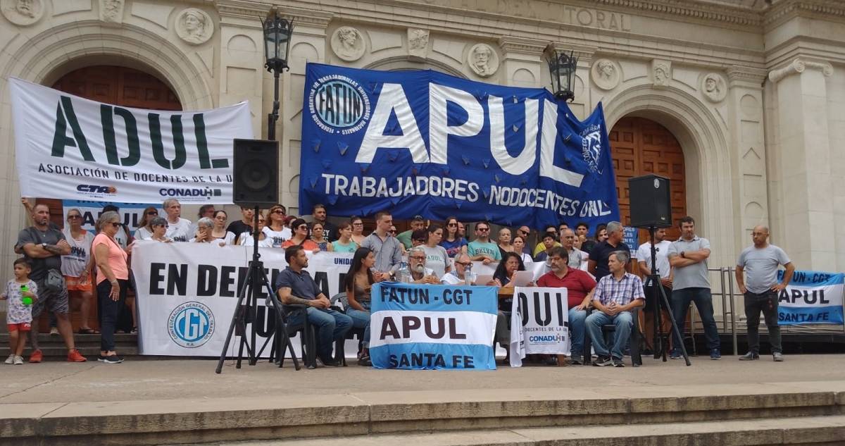 Docentes universitarios paran durante toda esta semana