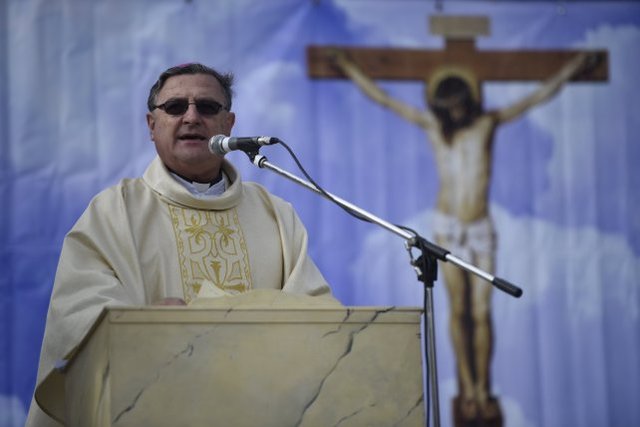 Un arzobispo criticó el Encuentro Nacional de Mujeres