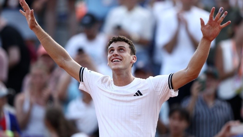 Juanma Cerúndolo ganó otro partido histórico en Roland Garros