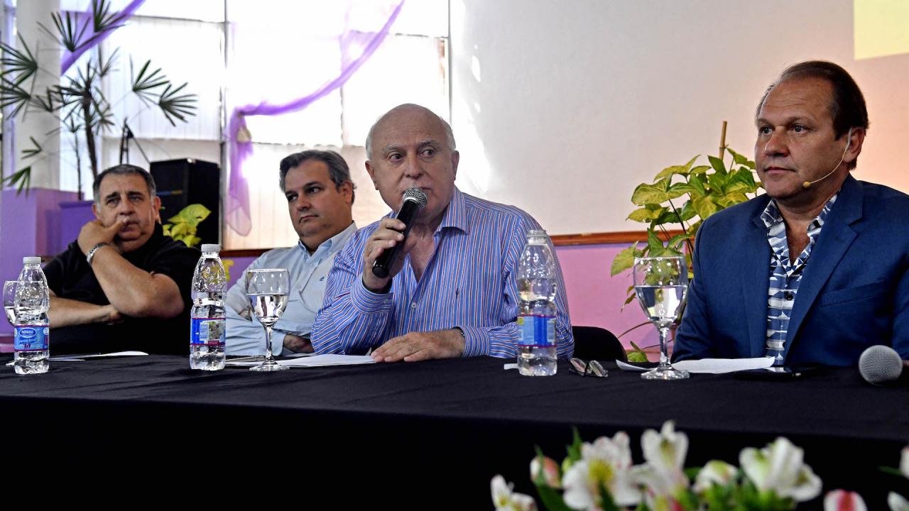 Histórica reunión entre el gobierno e iglesias evangélicas