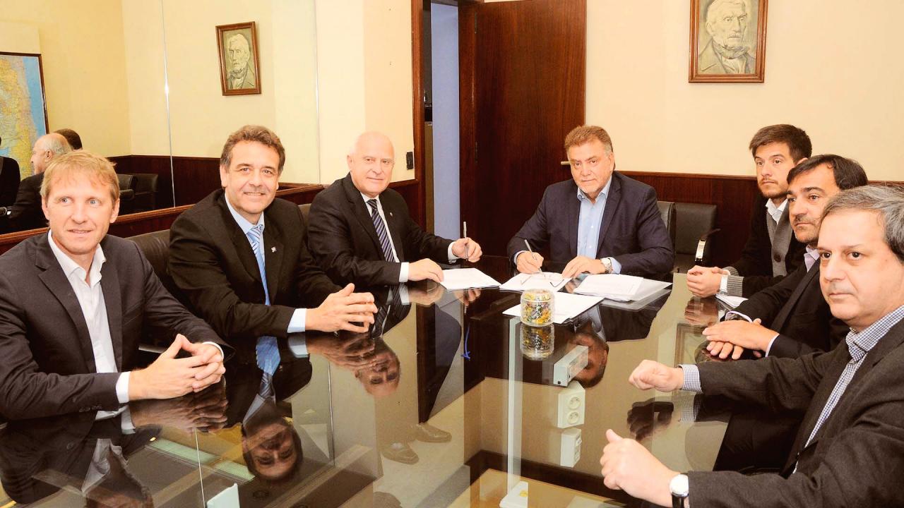 Destinan más de 50 millones para viviendas e infraestructura