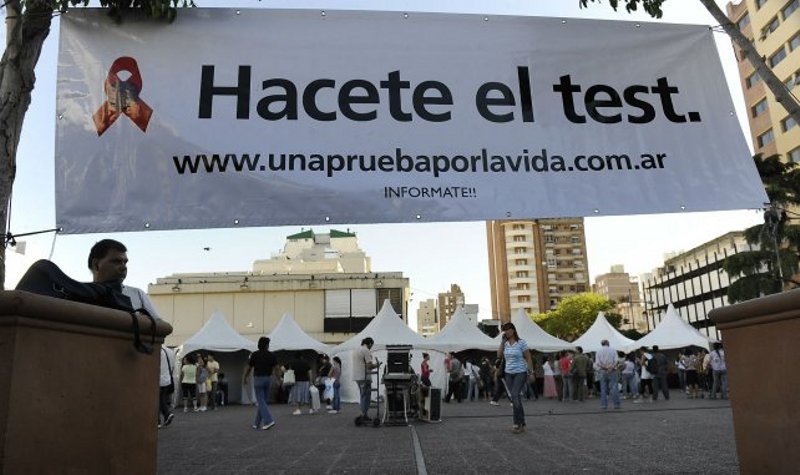 Cada vez más jóvenes menores de 20 años se infectan de VIH 