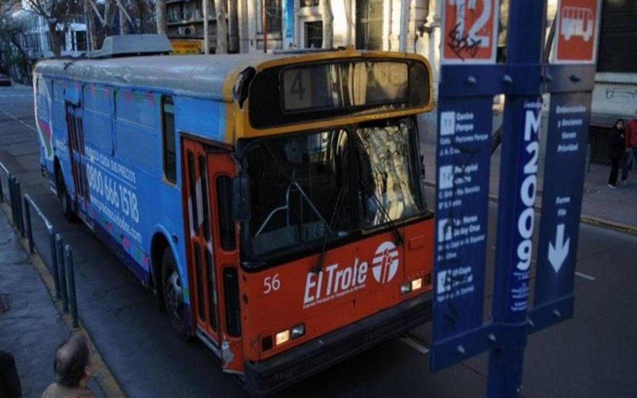 Mendoza privatiza el trolebús