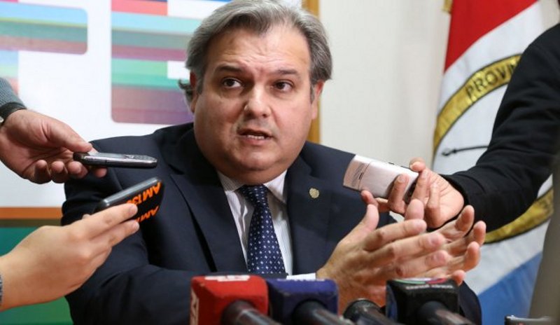 Farías fustigó a Porta: “Estuvo agazapado” 