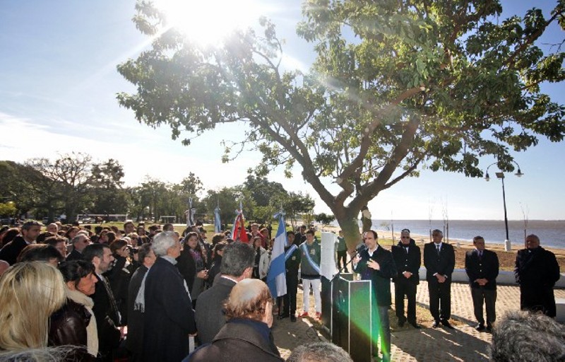 Santa Fe homenajea a las víctimas del Holocausto