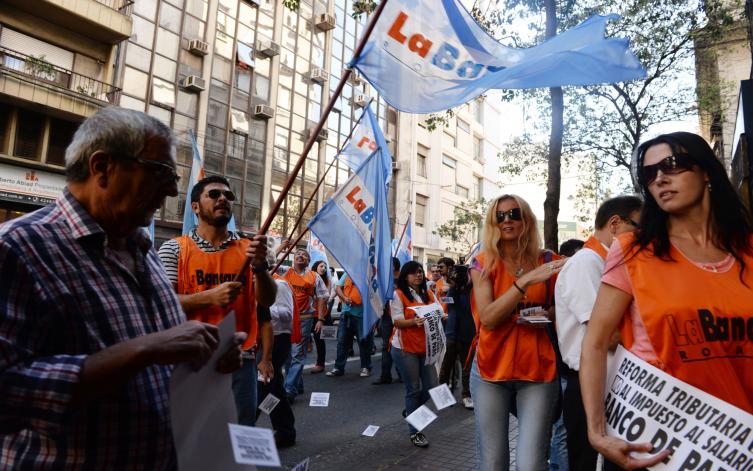 Extienden el paro bancario a 72 horas