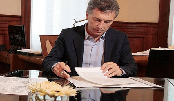 Un juez declaró inconstitucional el DNU sobre las ART