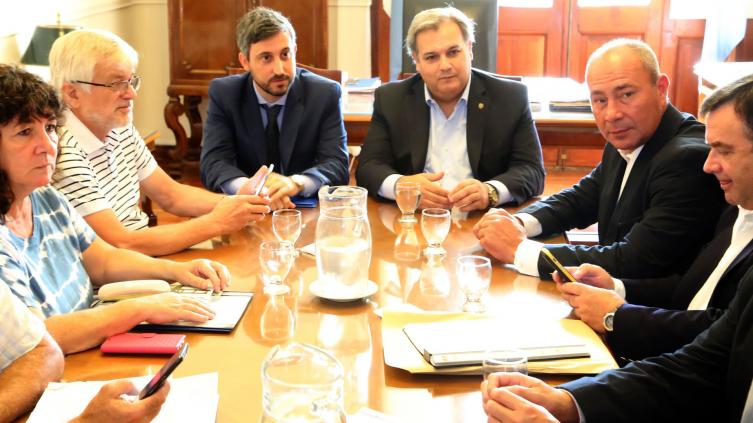 Proponen cláusula gatillo para reajustar salarios