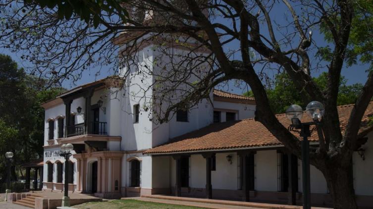 (H)ay! Mujeres en el Museo Etnográfico de Santa Fe