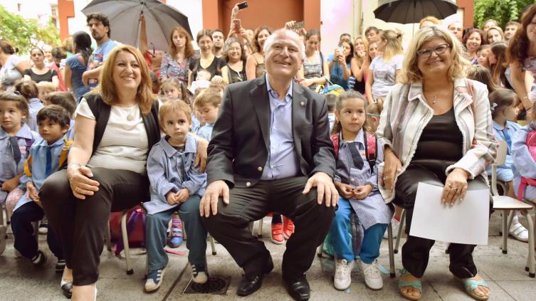  “Todo lo que invirtamos en educación lo vamos a capitalizar como sociedad”