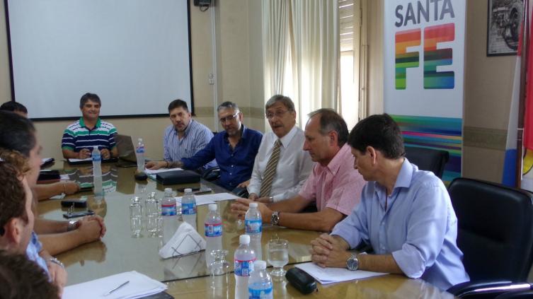 EPE y Luz y Fuerza acordaron aumento del 25 %