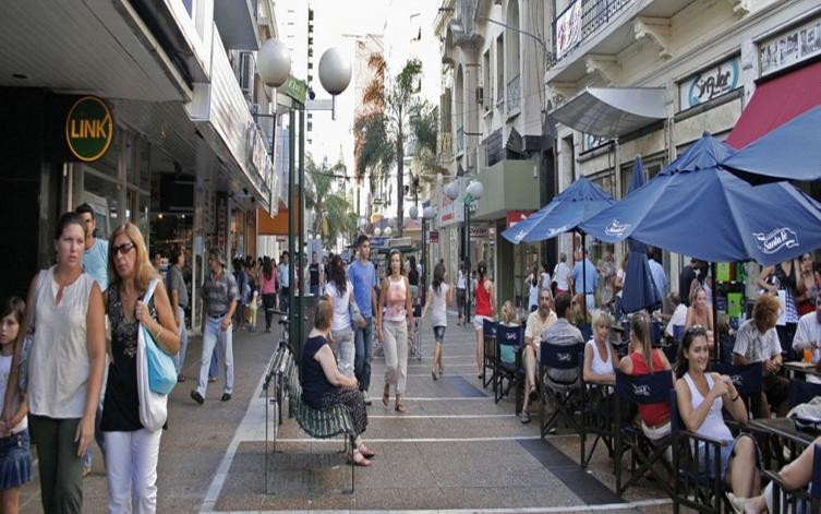 Apoyo de Fececo a los centros comerciales abiertos 