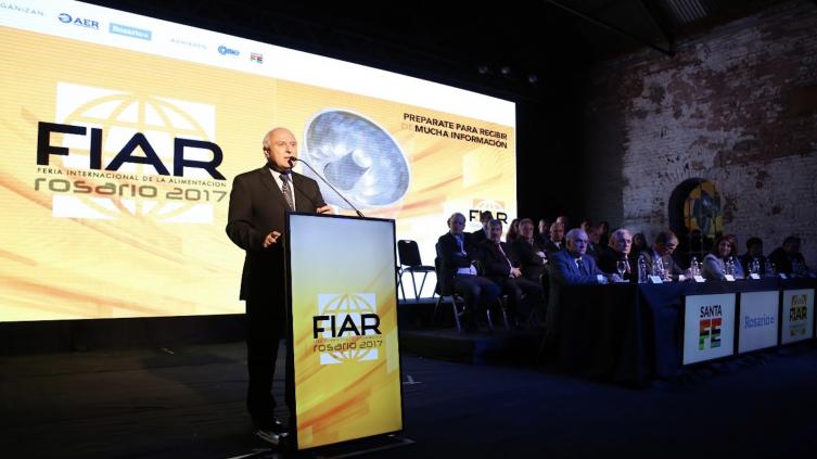 Lifschitz en la inauguración de FIAR 2017