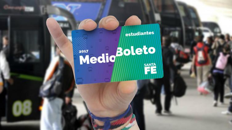 Entregan 40 mil credenciales del Medio Boleto Estudiantil