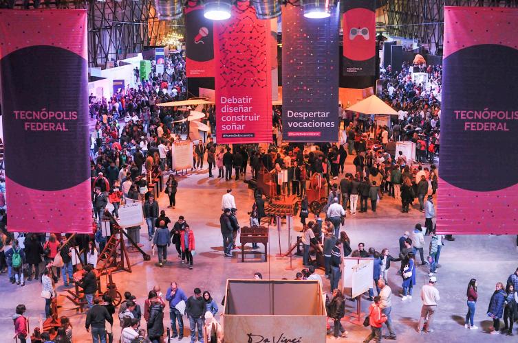 700 mil personas pasaron por Tecnópolis Santa Fe