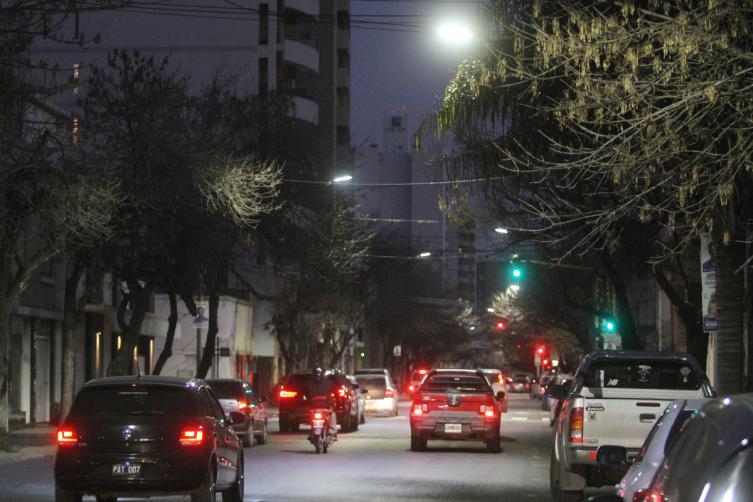 Avenidas y calles de Santa Fe ya lucen la nueva iluminación LED