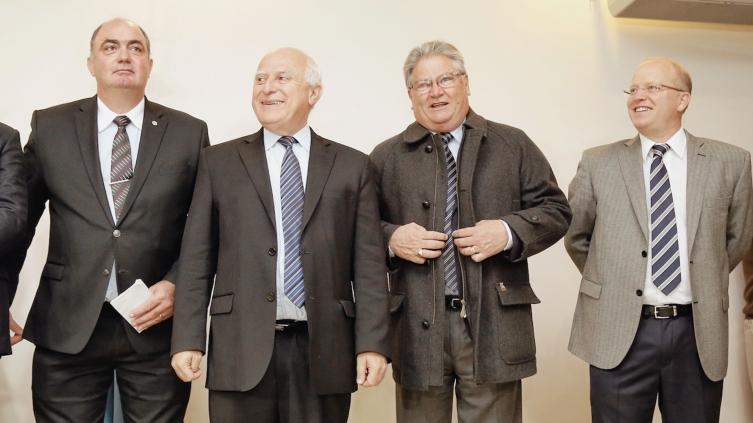 Lifschitz anunció la construcción de un nuevo parque industrial