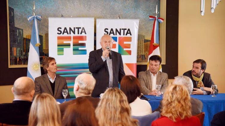 Más de 60 millones para rutas del centro provincial