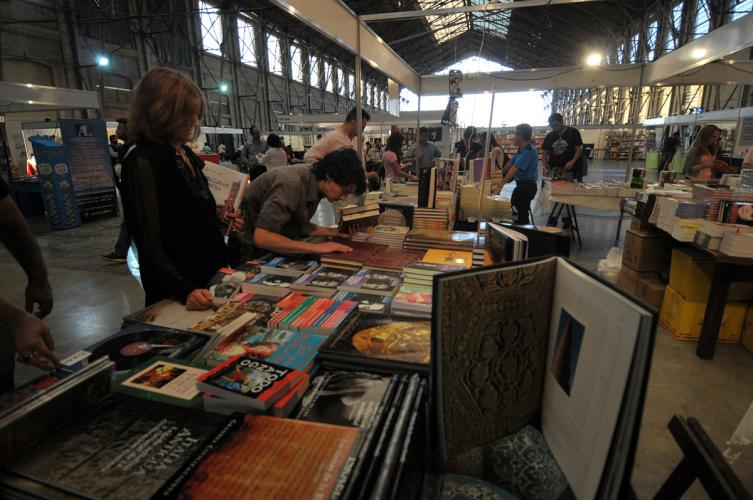 Comenzó la Feria del Libro en Santa Fe