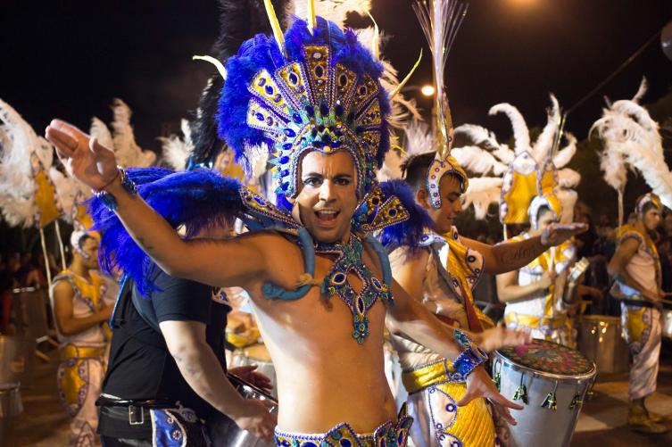 15 mil personas disfrutaron de los Carnavales entre Todos