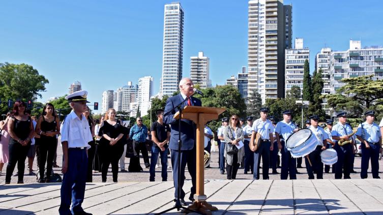 Lifschitz llamó a “recuperar los ideales de Manuel Belgrano” 