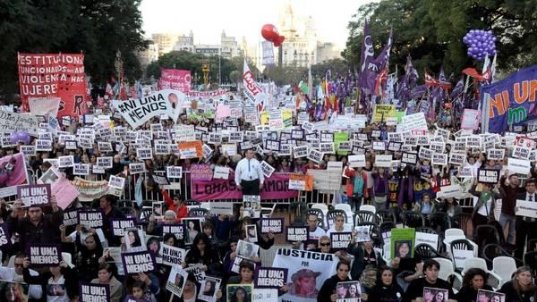 #8M: Lifschitz desobliga a las mujeres de la administración pública