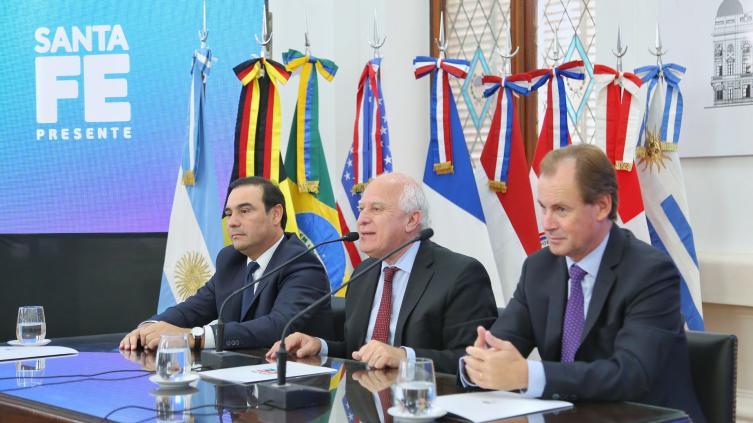 Lifschitz abrió la jornada “Integración Regional y Transporte Fluvial” 