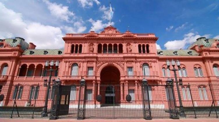 El Gobierno lanzó el plan de retiros voluntarios en el Estado