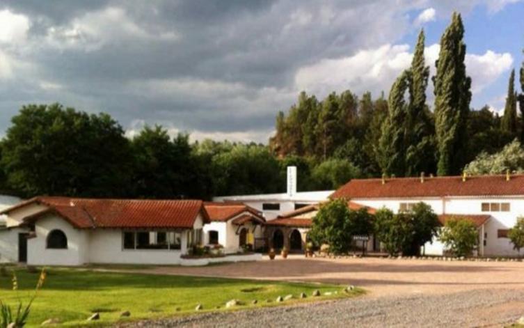 Alfajores Estancia El Rosario al borde del cierre