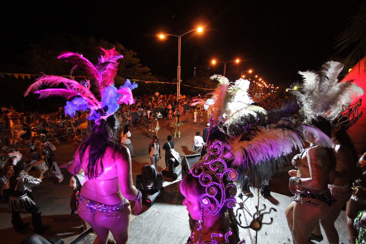 Los Carnavales entre Todos desataron la alegría en la Costanera Este