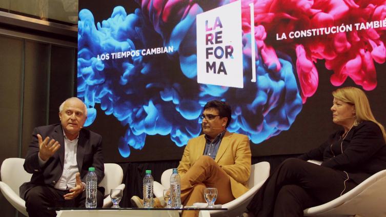 Lifschitz: “Es un buen momento para reformar la constitución” 